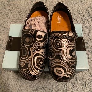 Savvy Katy Nursing Shoes - Marbelosity